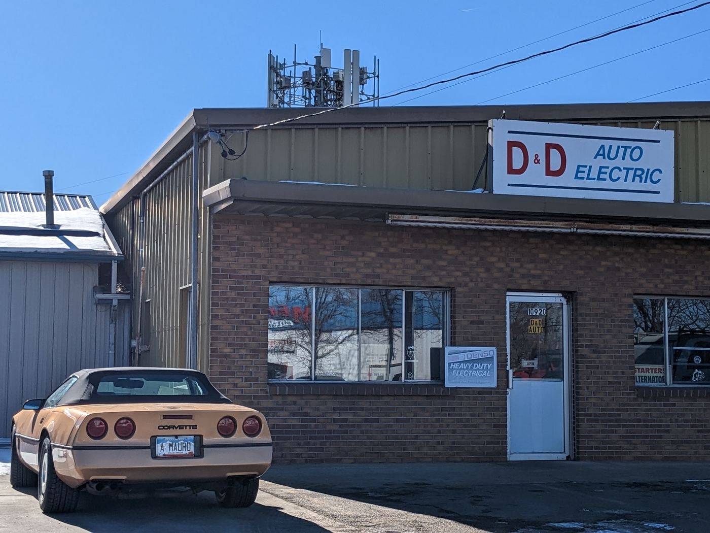 The D&D Auto Electric shop building and sign at 10920 W 44th Ave, Wheat Ridge
